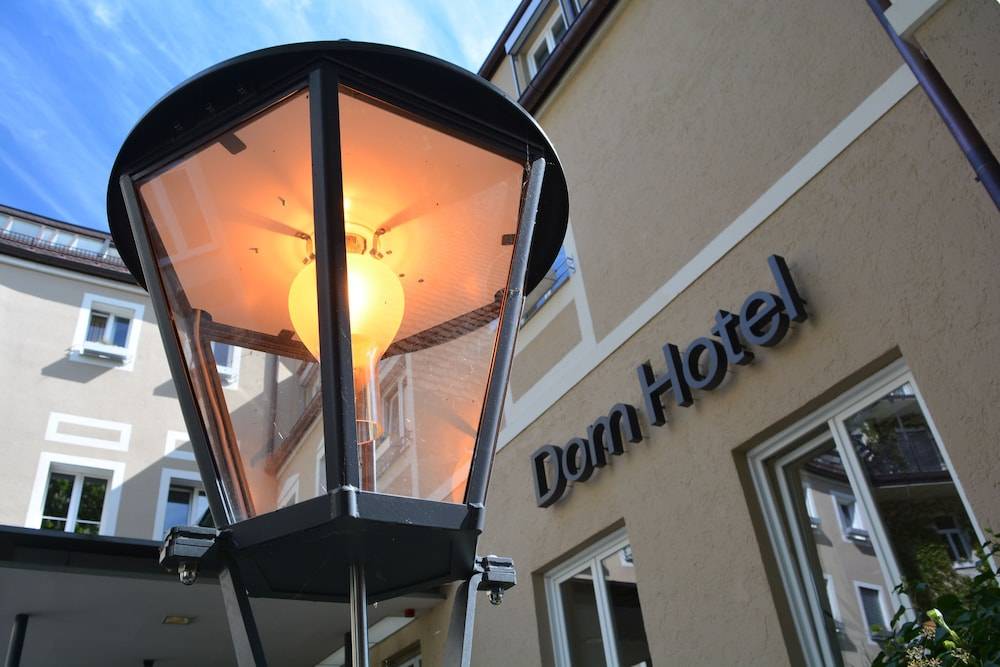 Dom Hotel 1