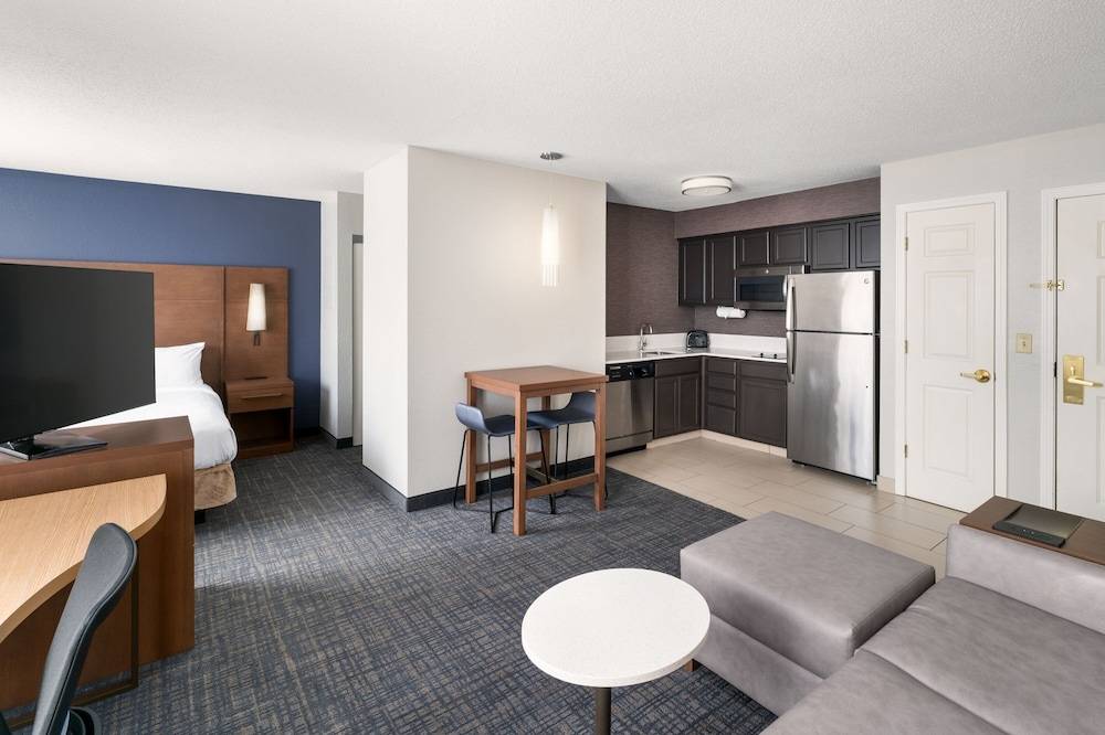 Residence Inn by Marriott Lakeland 1