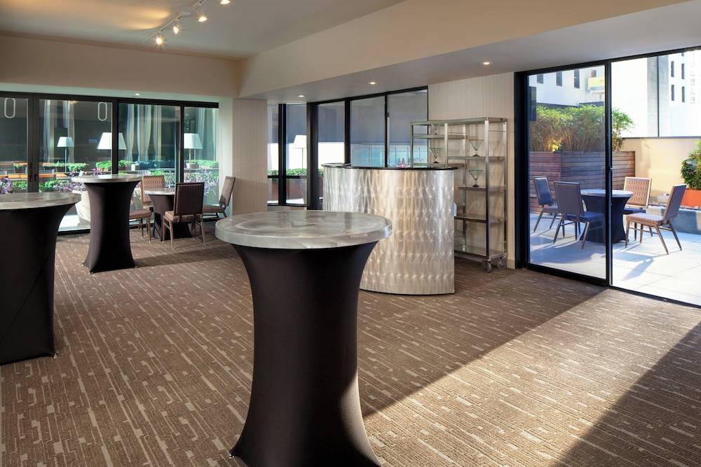 Sheraton Grand Los Angeles 2