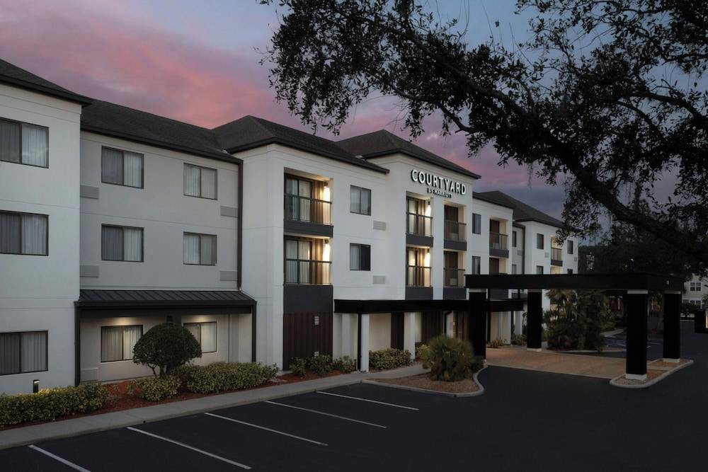 Courtyard by Marriott Lakeland 1