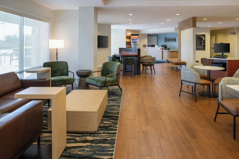 TownePlace Suites by Marriott Lakeland 2