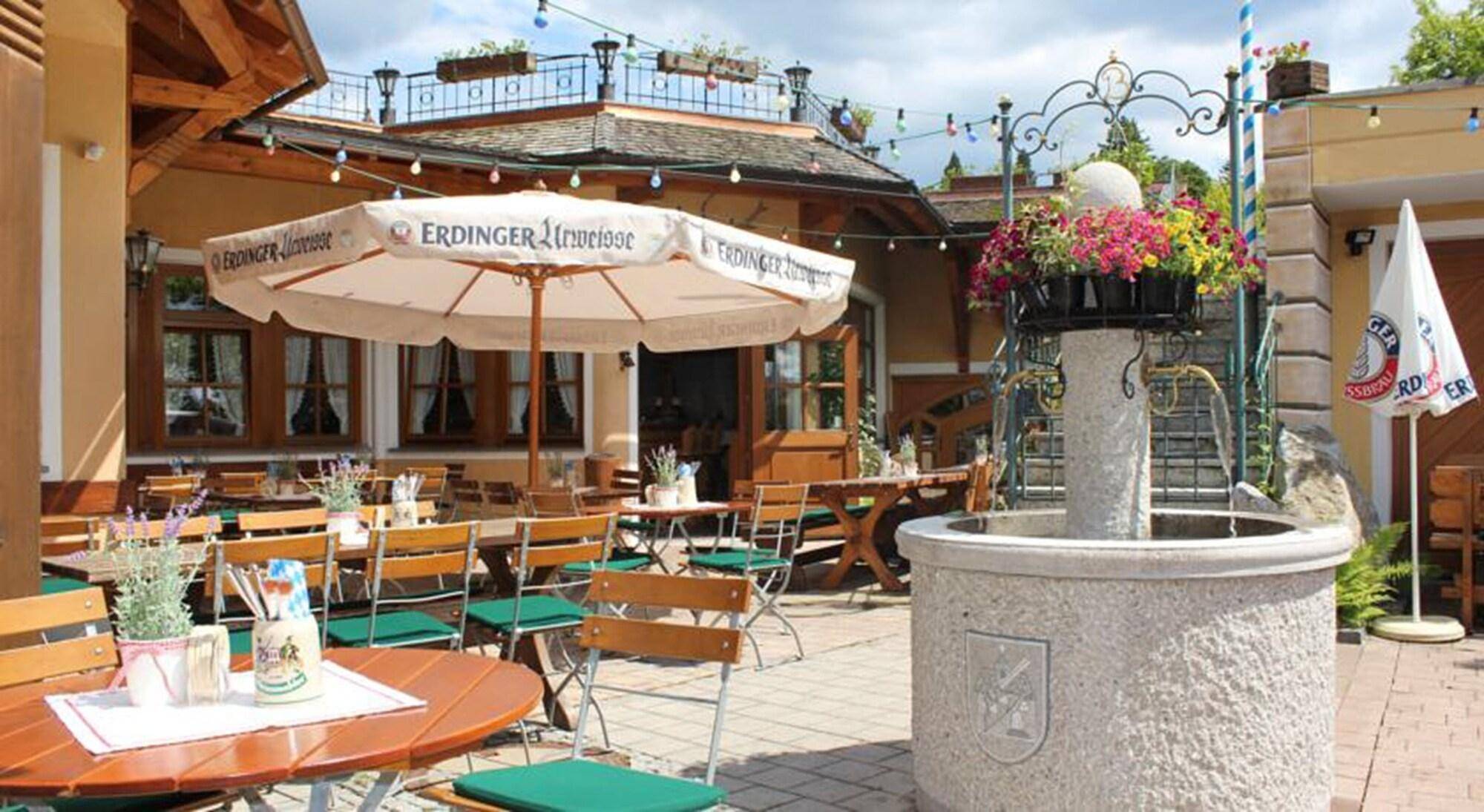 Hotel Schatten 2