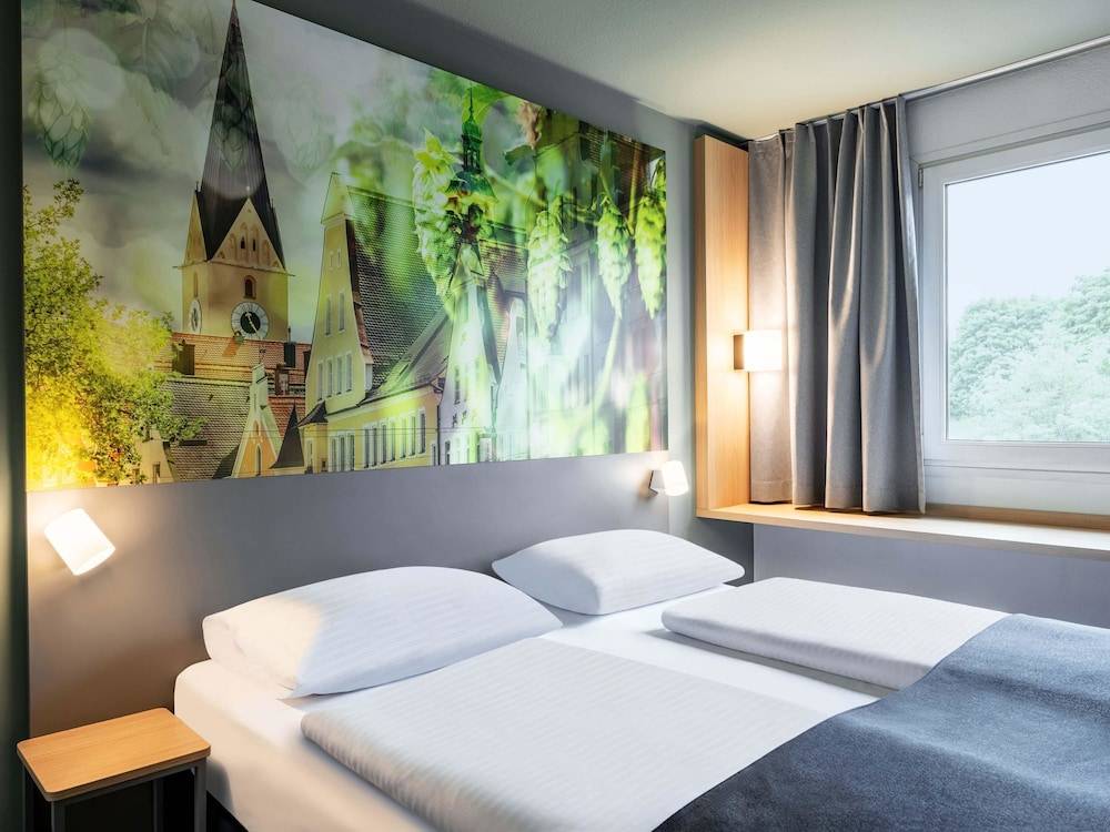 B&B Hotel Ingolstadt-Ost 1