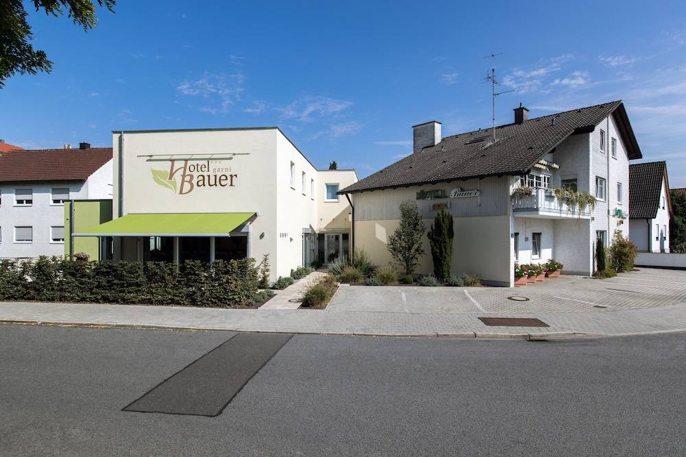 Hotel Bauer garni 1