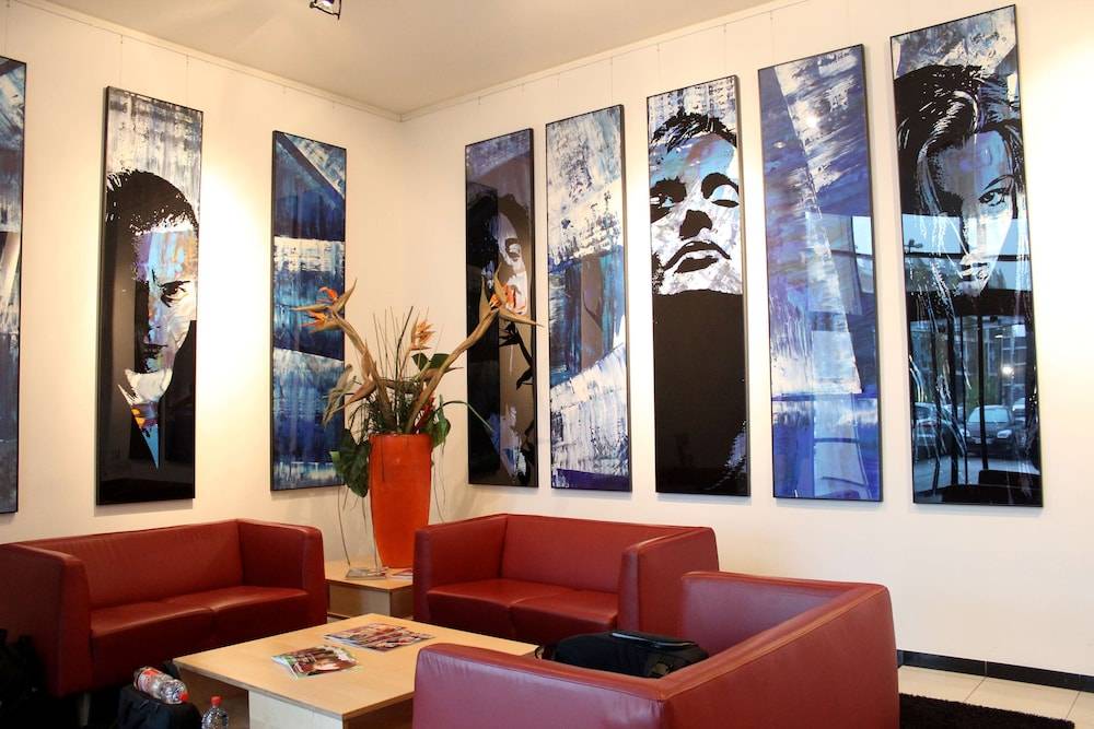 Ara Hotel Comfort 1
