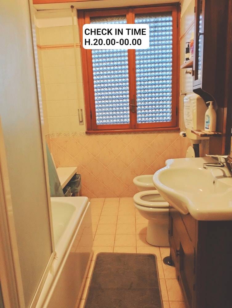 La Perla B & B check in da from h 20 pm 1