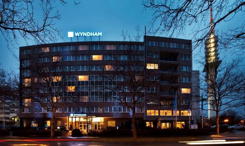 Wyndham Hannover Atrium 1