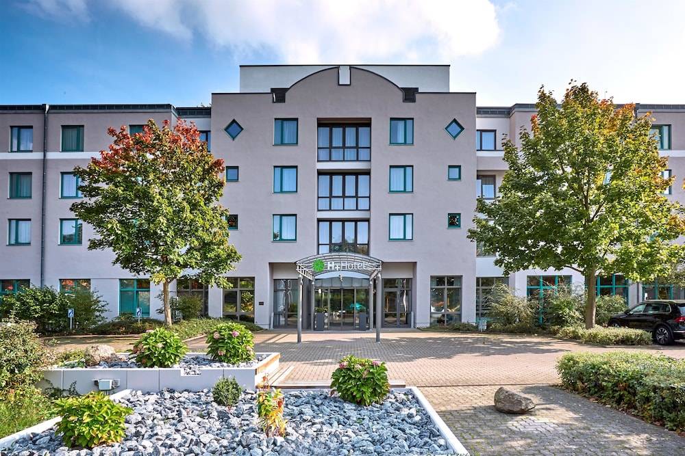 Sunday Hotel Hannover 1