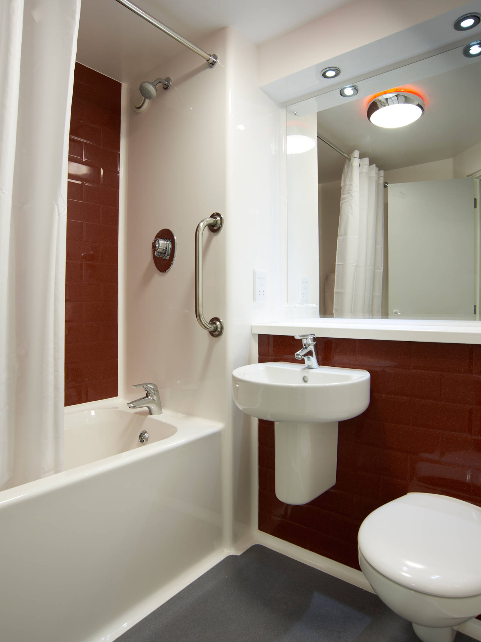 Travelodge Birmingham Central Bull Ring 1