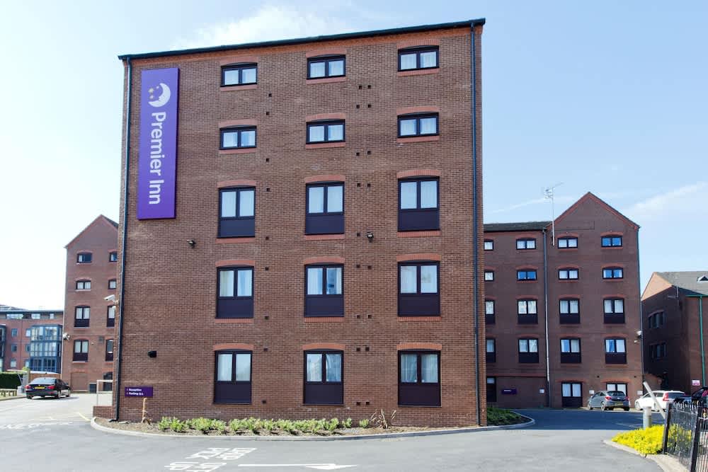 Premier Inn Birmingham Cc Bridge Street 1