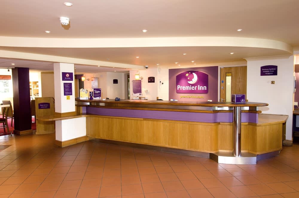 Premier Inn Birmingham Hall Green 2