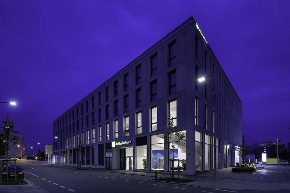 Holiday Inn Express REGENSBURG by IHG 1
