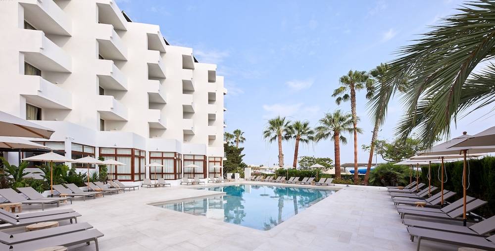Hotel Tres Torres 1