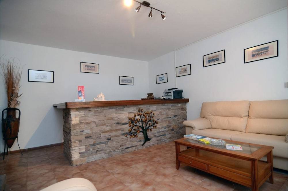 Hostal Cala Boix 2