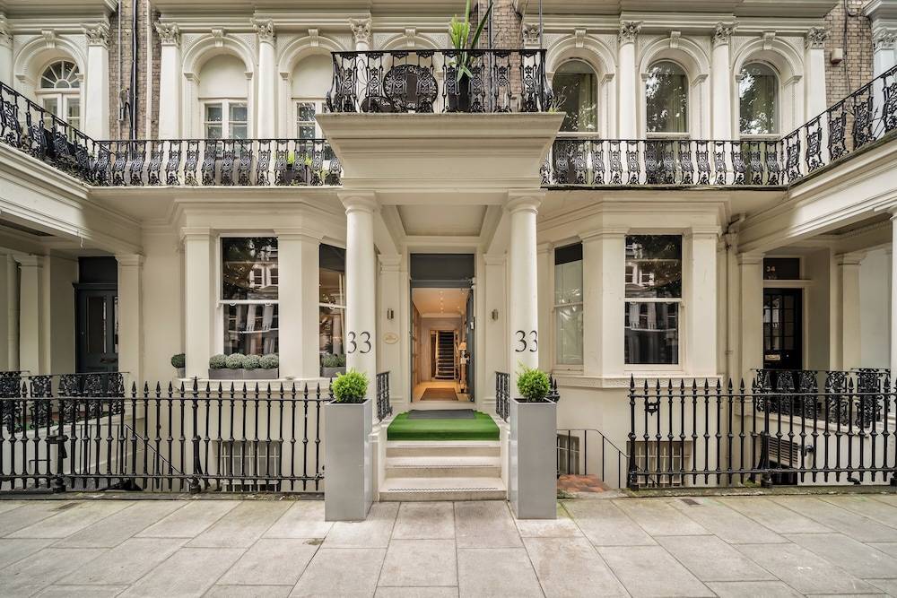 The Beaufort Hotel 1
