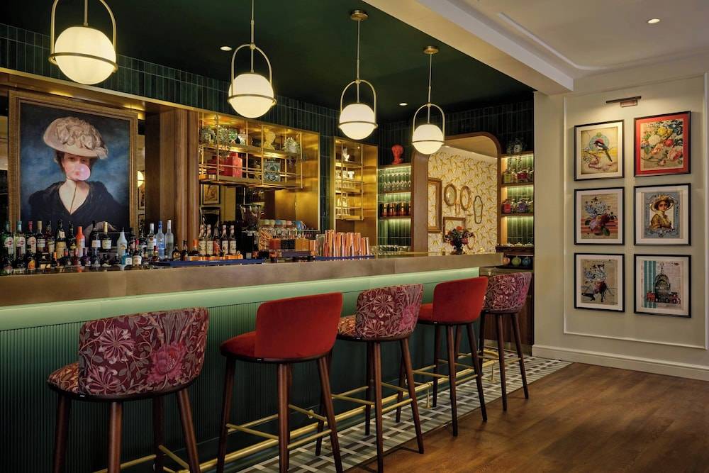 The Cura Hotel Kensington, London, a Tribute Portfolio Hotel 1