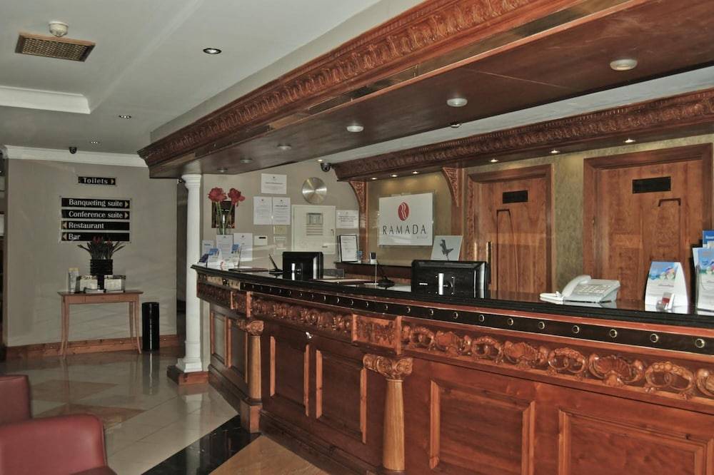 Savera Hotel South Ruislip 1