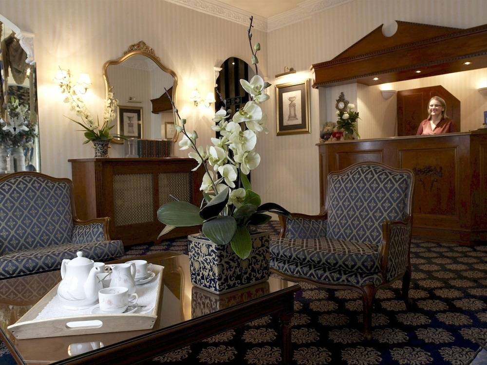 London Lodge Hotel 2
