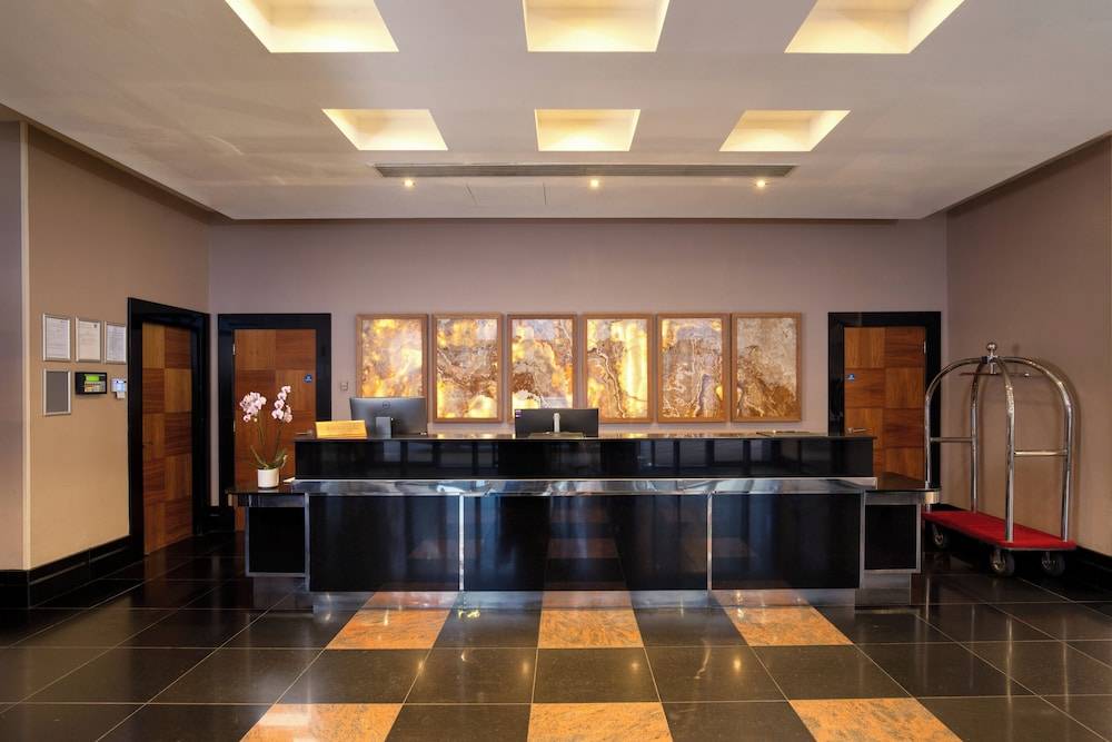 The Chelsea Harbour Hotel & Spa London 2