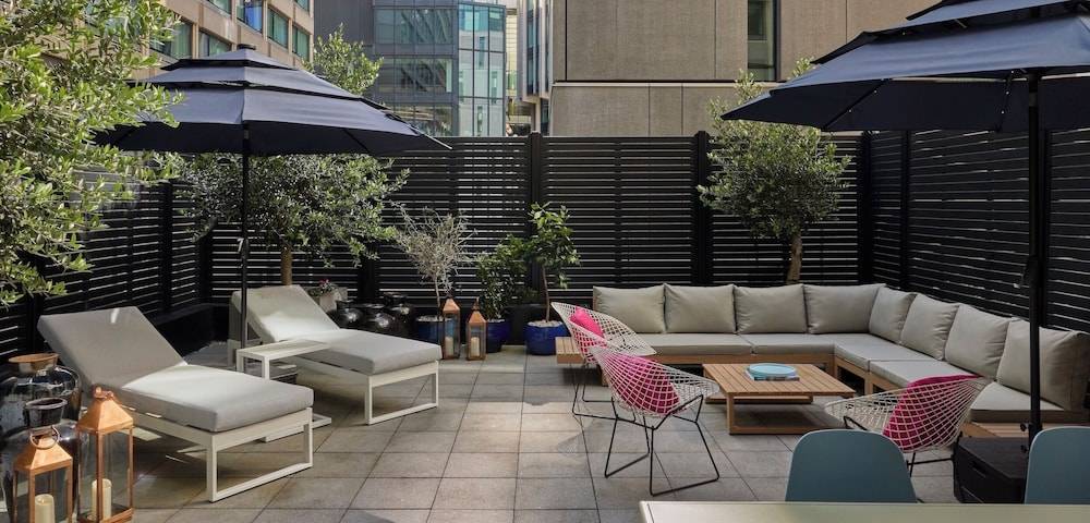 Sea Containers London 1