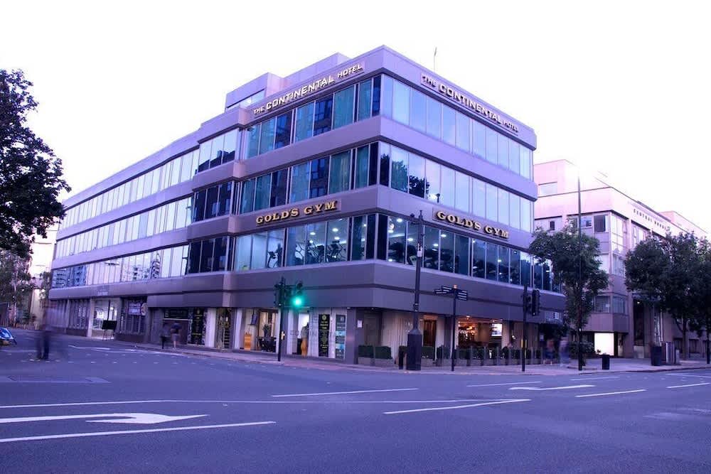 The Continental Hotel and Spa, Heathrow 1
