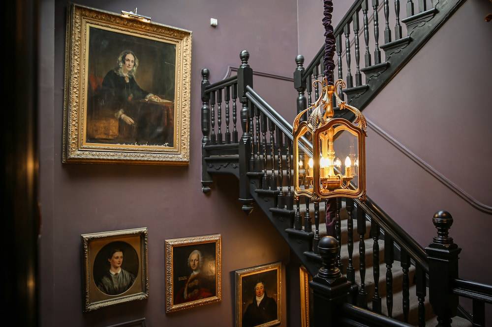 11 Cadogan Gardens and The Apartments 2