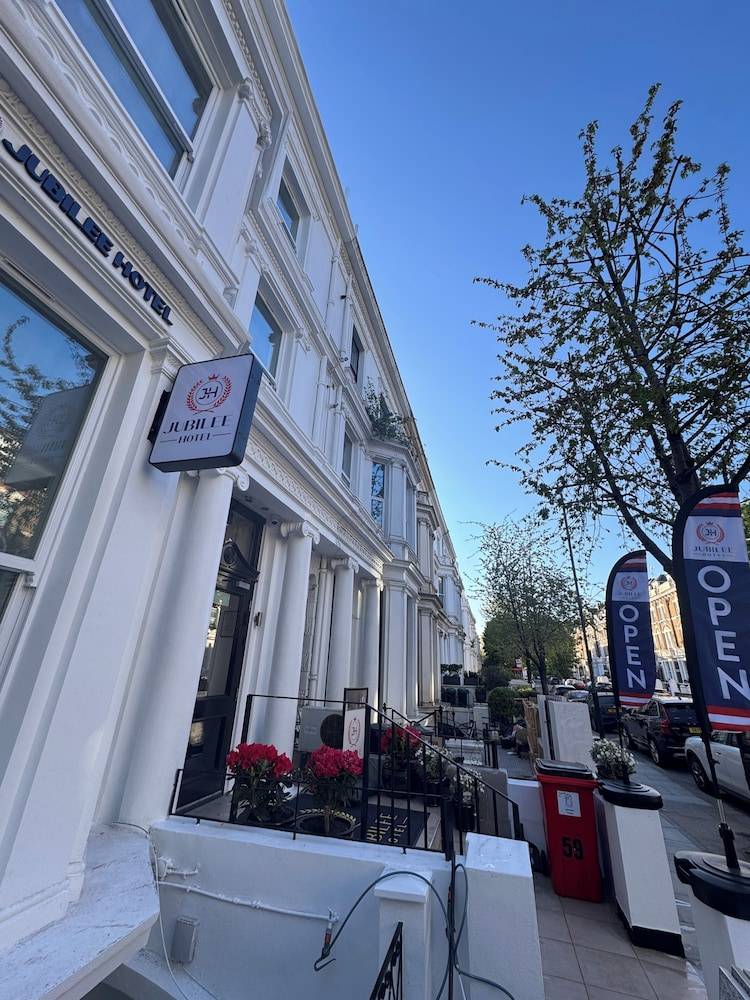 Jubilee Hotel Kensington 1