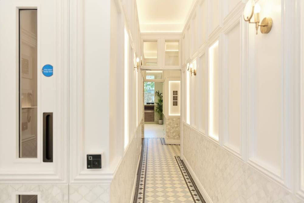 The Edwin Hotel 2