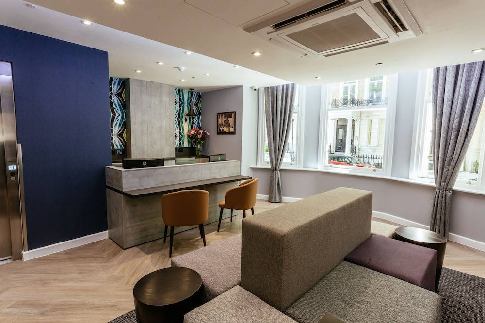 Oliver Plaza Hotel 2