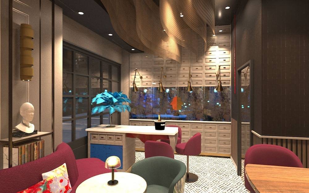 The Kensington Hideaway 2