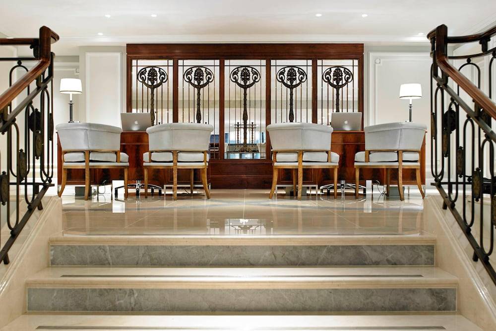 London Marriott Hotel Park Lane 2