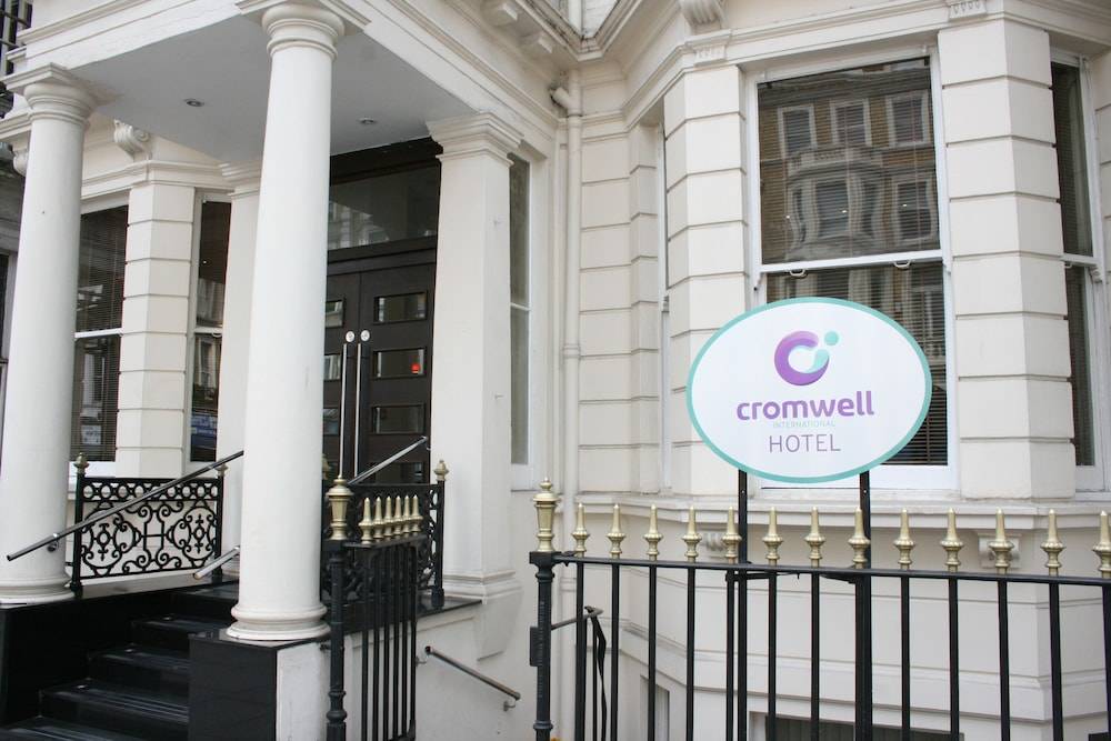 Cromwell Hotel 1