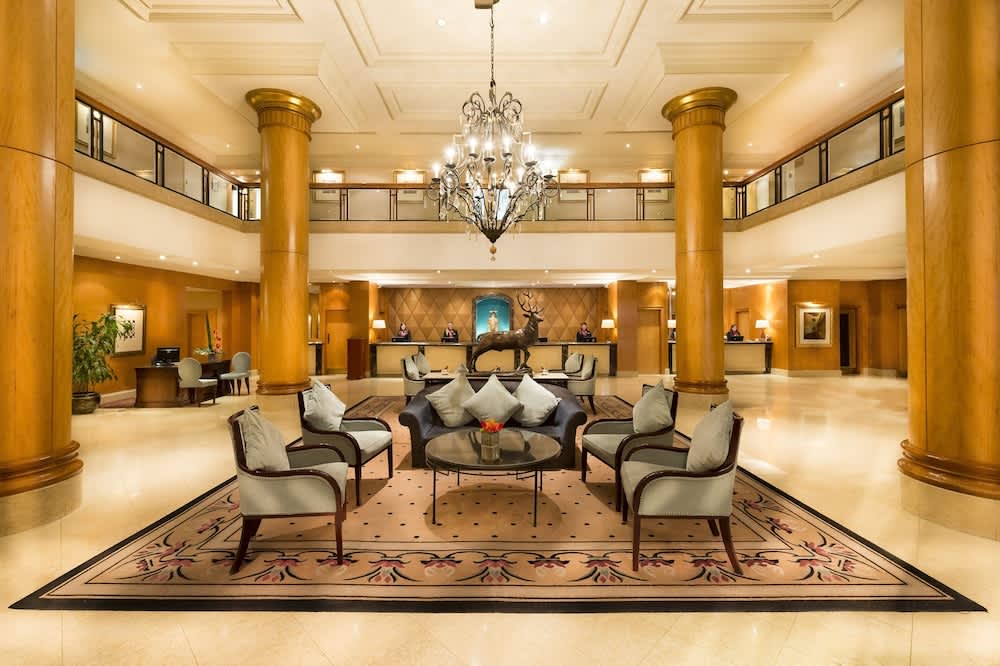Millennium Hotel and Conference Centre Gloucester London 2