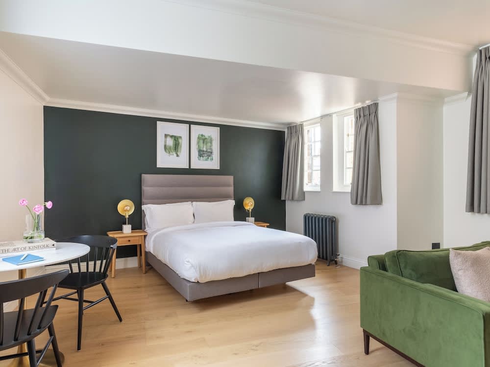 Numa London Chelsea Green 1