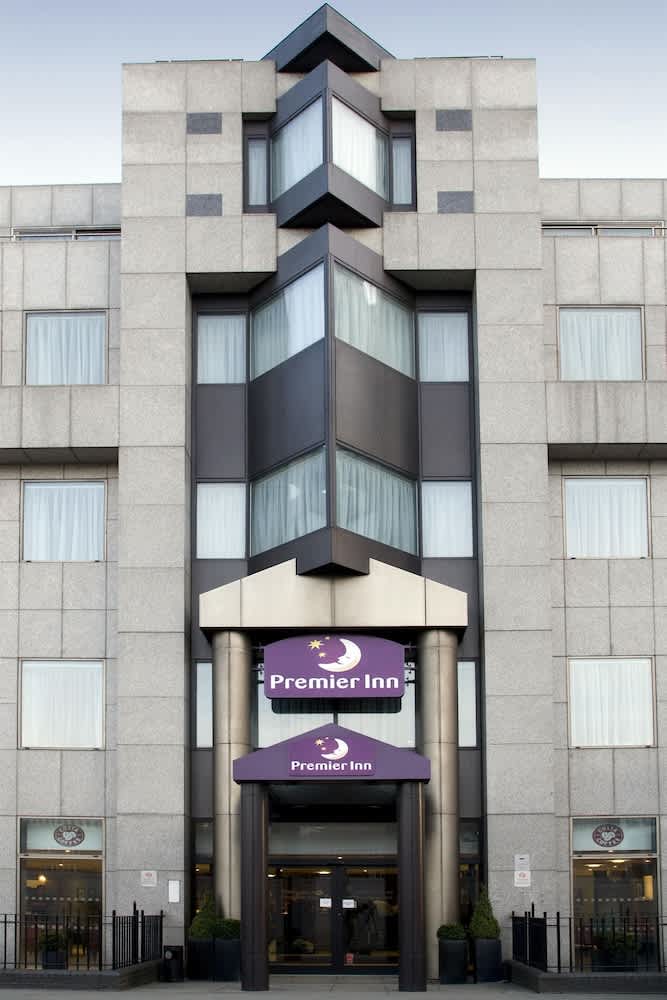 Premier Inn London City - Tower Hill 1