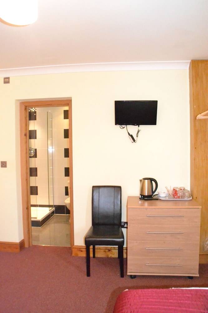 Hotel 65 2