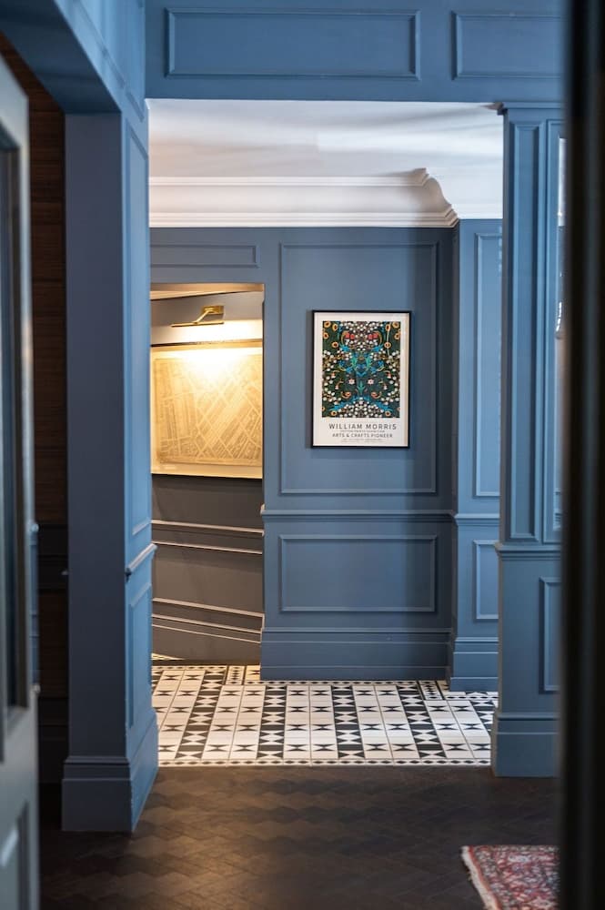 The Tophams Hotel 2