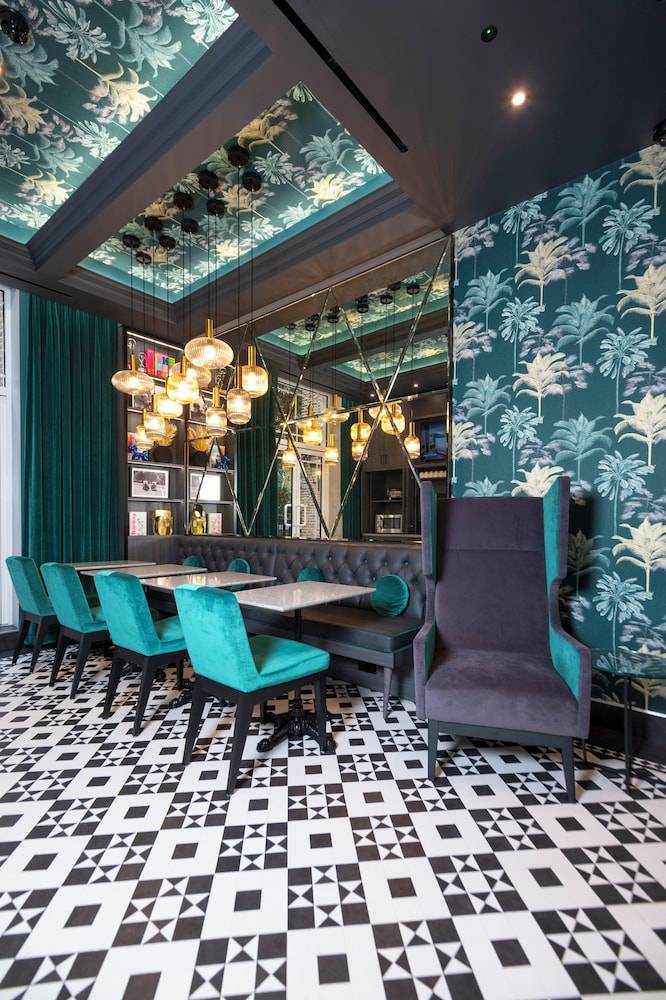 Brit Hotels Earls Court 1
