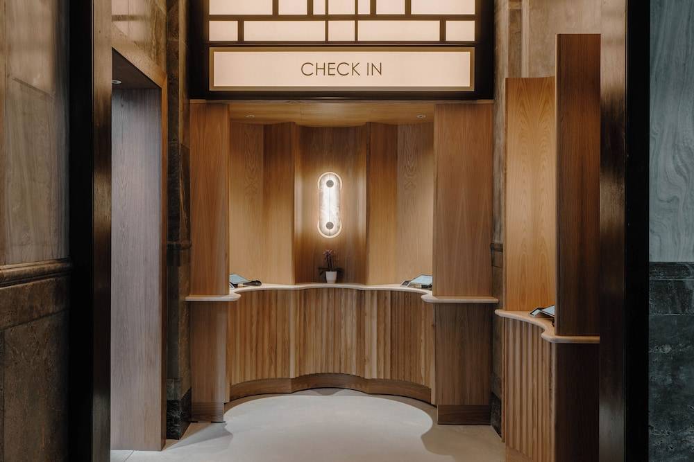 Club Quarters Hotel London City, London 2