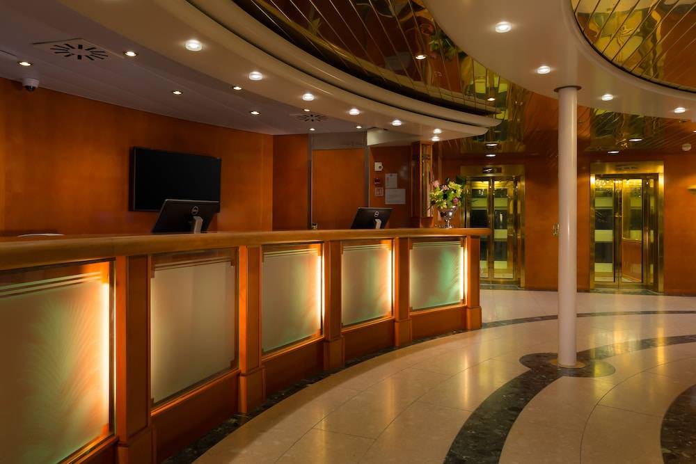 Sunborn London Yacht Hotel 2