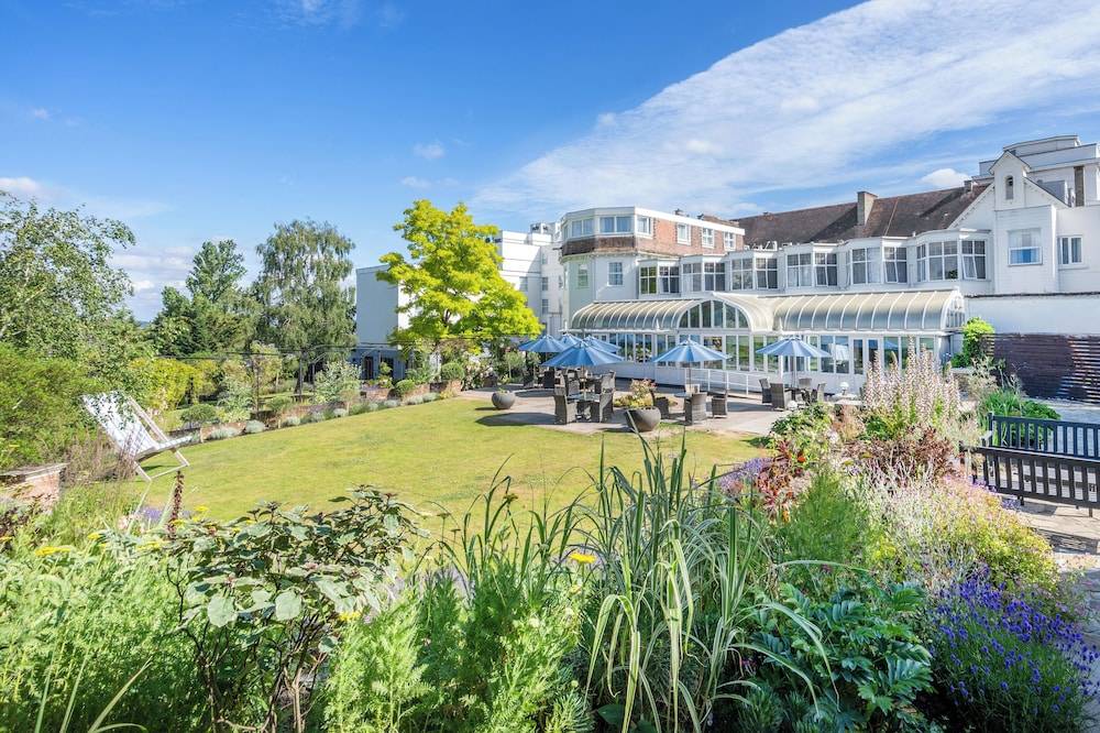 Bromley Court Hotel London 1
