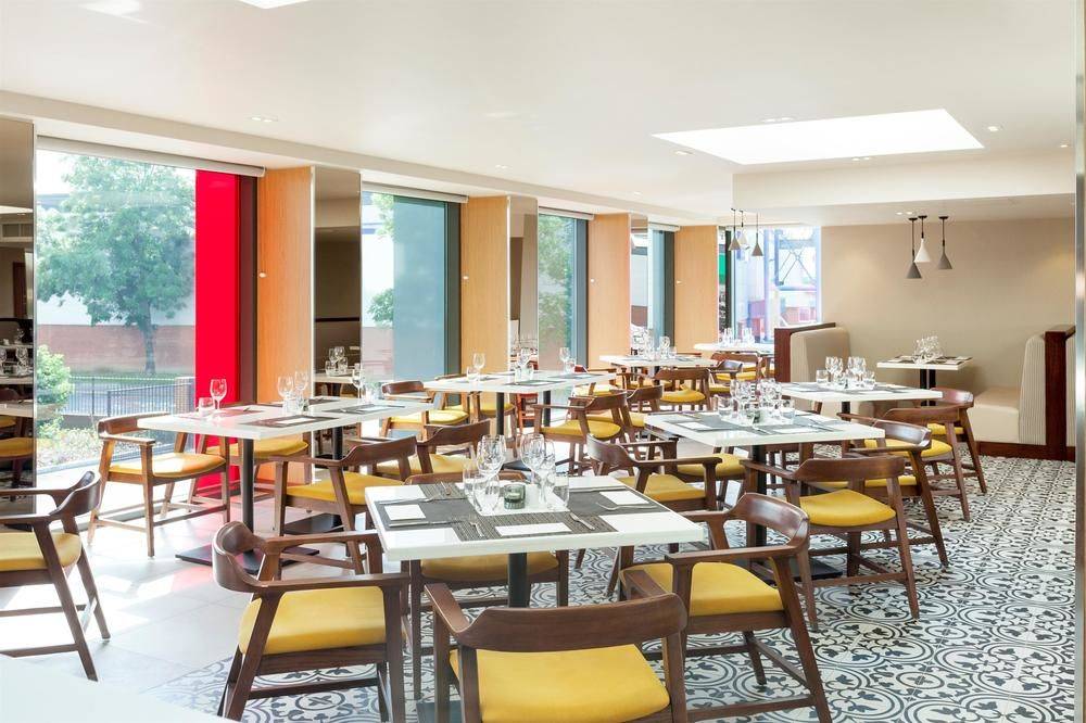 Hyatt Place West London Hayes 1