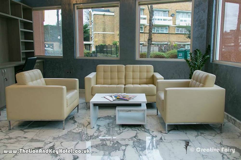 The Lion & Key Hotel 2