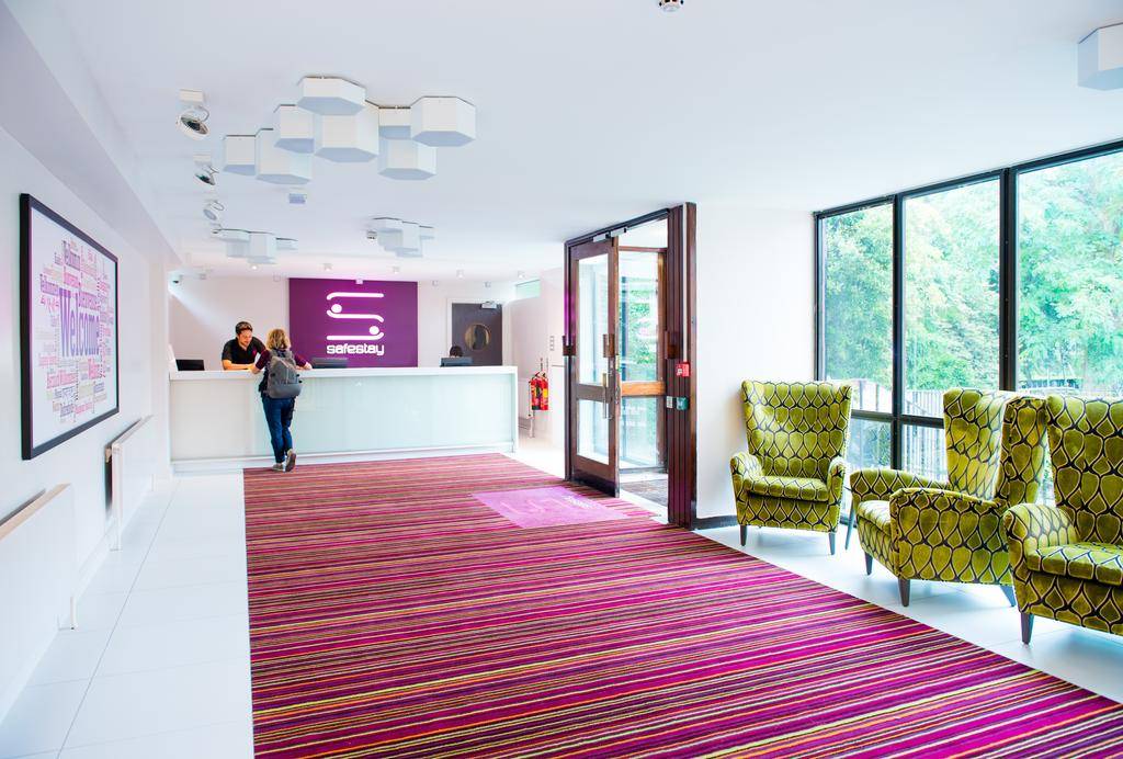 Safestay London Kensington Holland Park 2