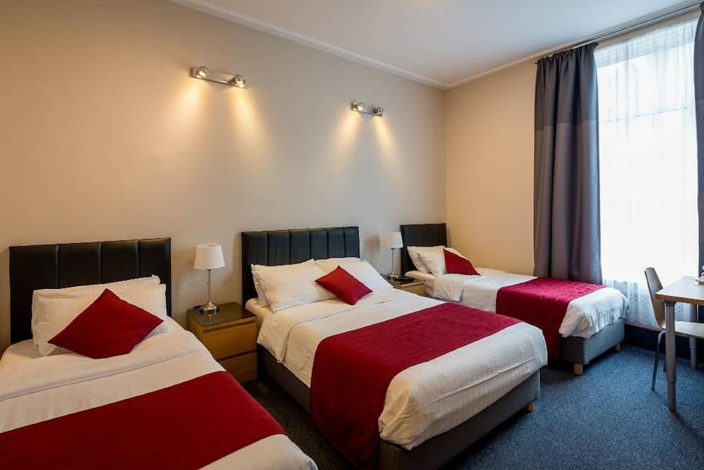 Adria Hotel 2