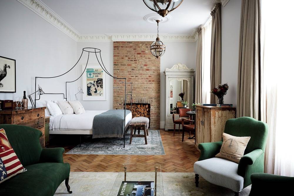 Artist Residence London 1