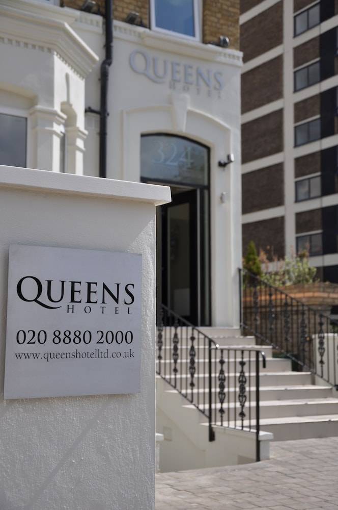 Queens Hotel 1