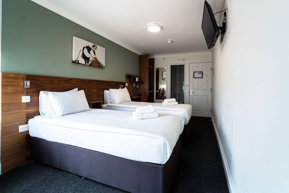 Chelsea Guest House 1