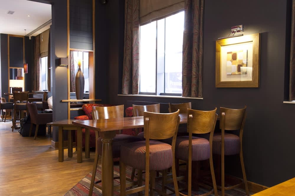 Premier Inn London City - Old Street 1
