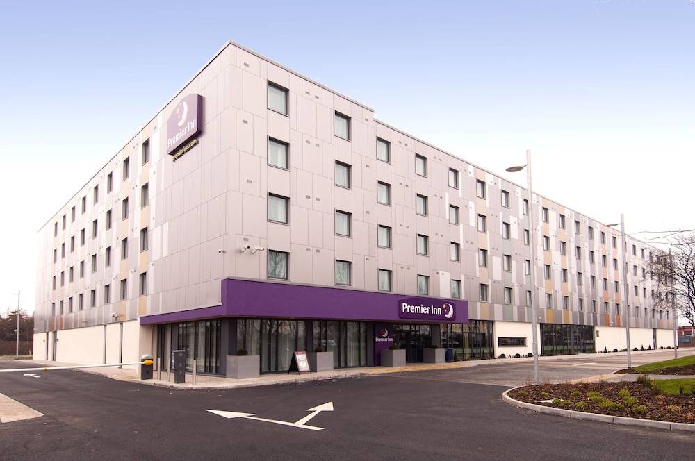 Premier Inn Heathrow Airport Terminal 5 1
